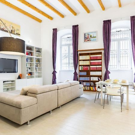Ma Maison - Family Apartment At The Historical Center 나폴리 외부 사진