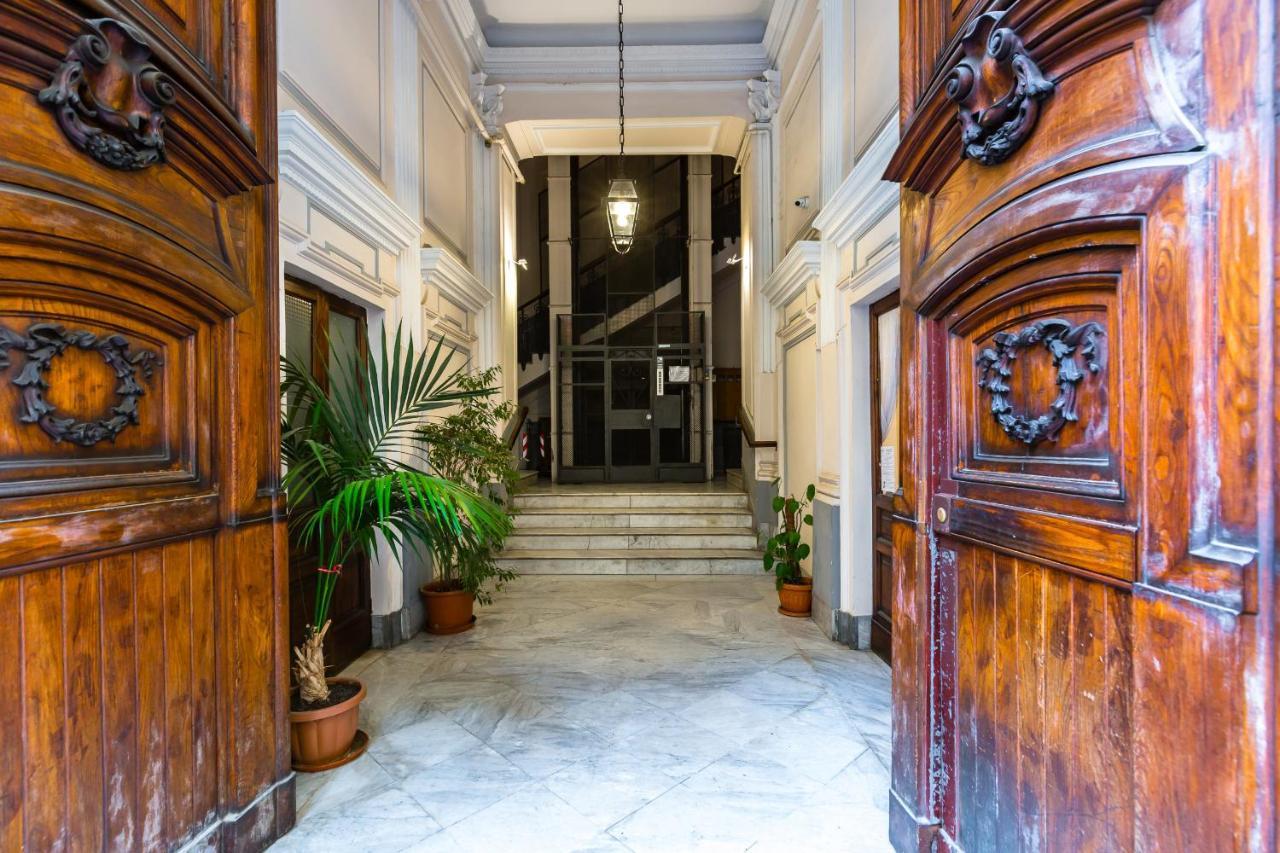Ma Maison - Family Apartment At The Historical Center 나폴리 외부 사진